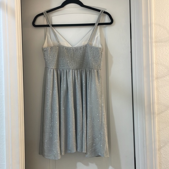 silver sparkly women’s dress size medium - Picture 2 of 3